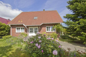 strandnahe Ferienwohnung mit schönem Garten - Ferienhaus Gisela FeWo Vilmblick